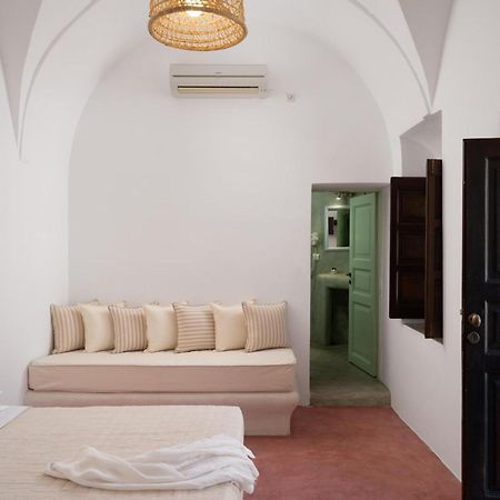 Madame Kalitsi Cozy Suites Фіра Екстер'єр фото