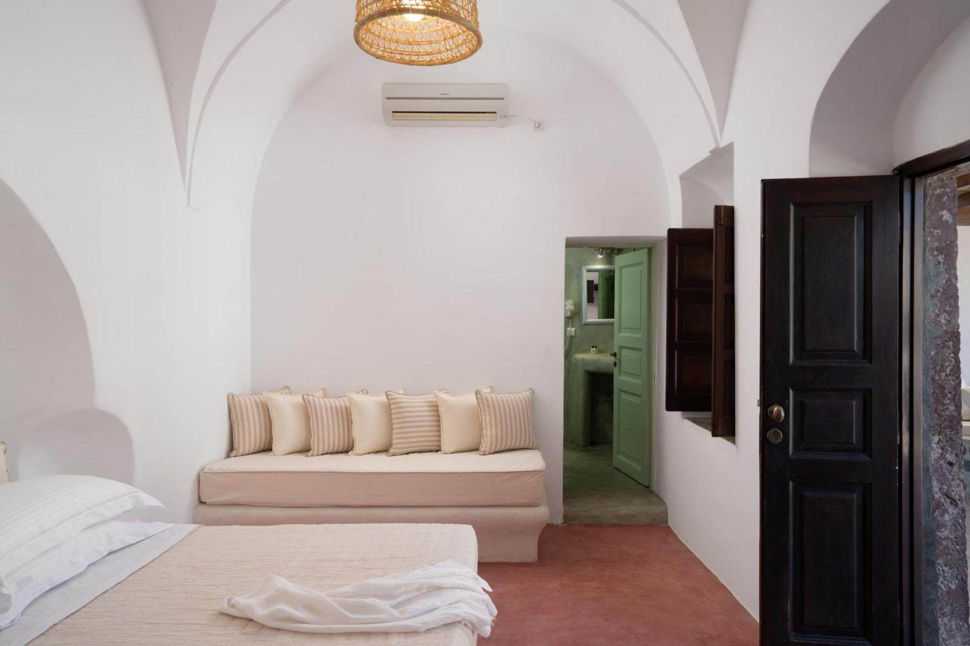 Madame Kalitsi Cozy Suites Фіра Екстер'єр фото
